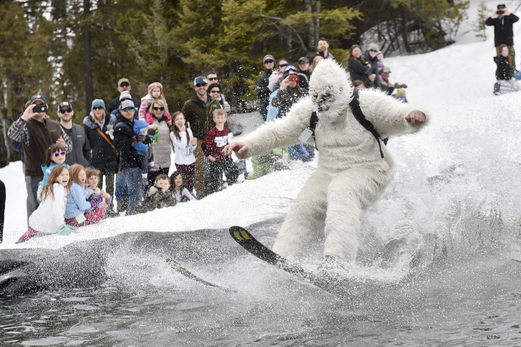 Great Divide Pond Skim